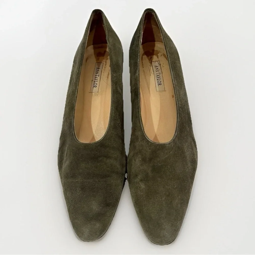 Ann Taylor - Green Suede Pointed Toe Low Heel Pumps Dress Shoes - Womens 8.5 M